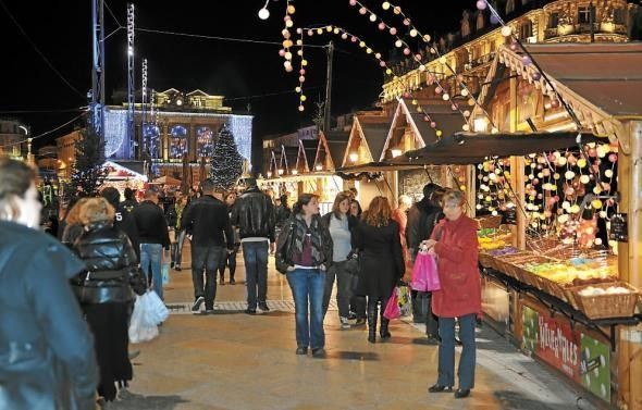 Soirée, marché de Noël, Montpellier & biz . 